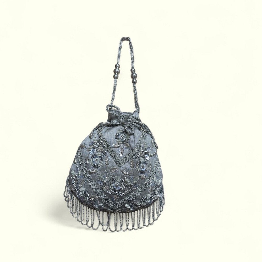 Chic Gray Clutch with Wristlet